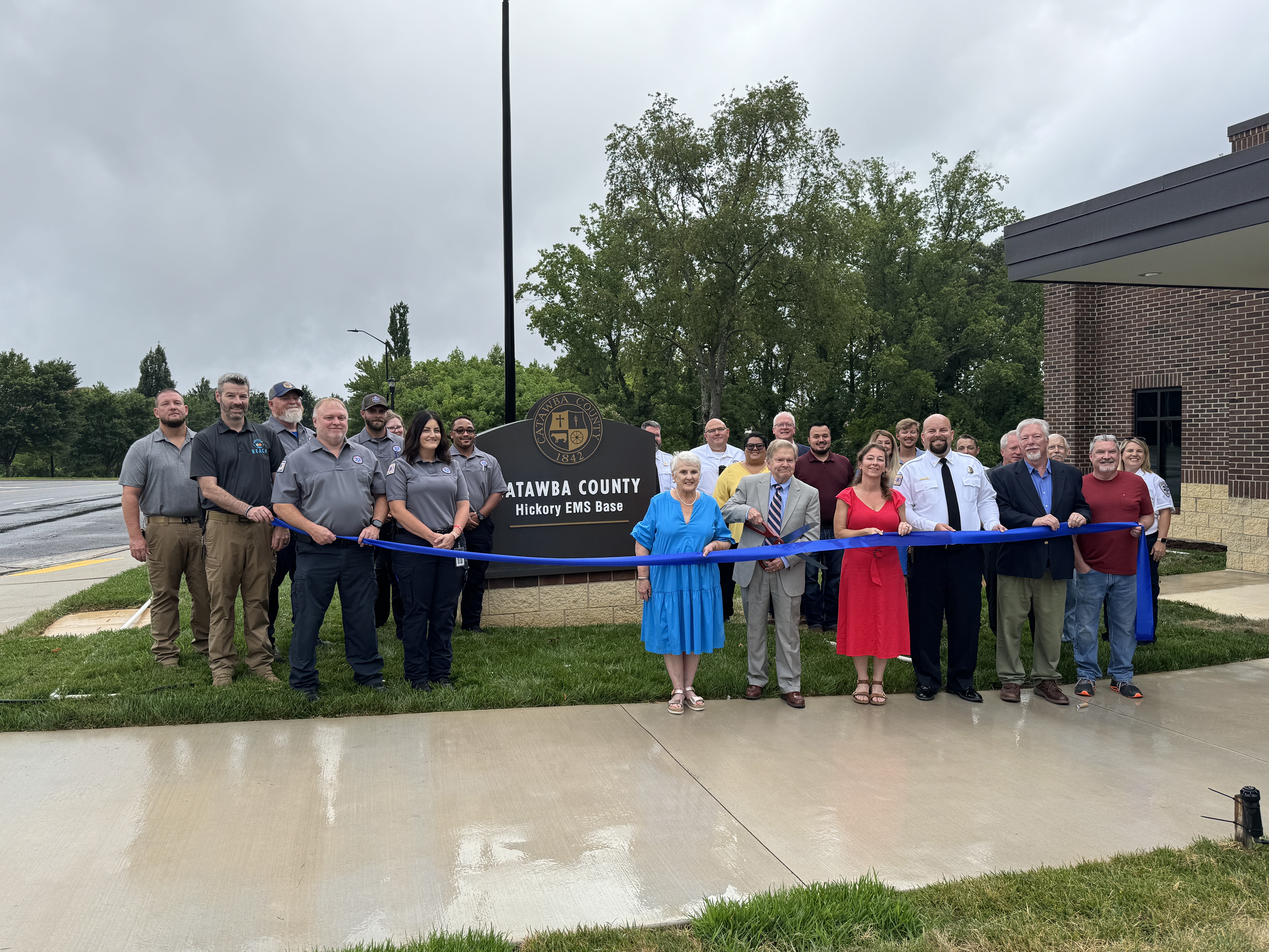 Catawba County Celebrates Opening of New Hickory EMS Base Catawba County Celebrates Opening of New Hickory EMS Base